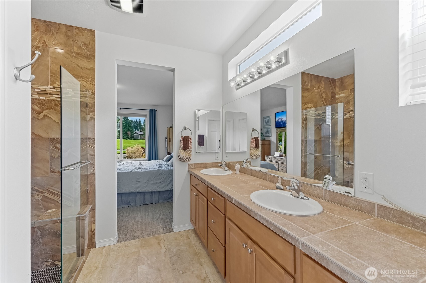 23041 NE 127th Way , Redmond, WA 98053