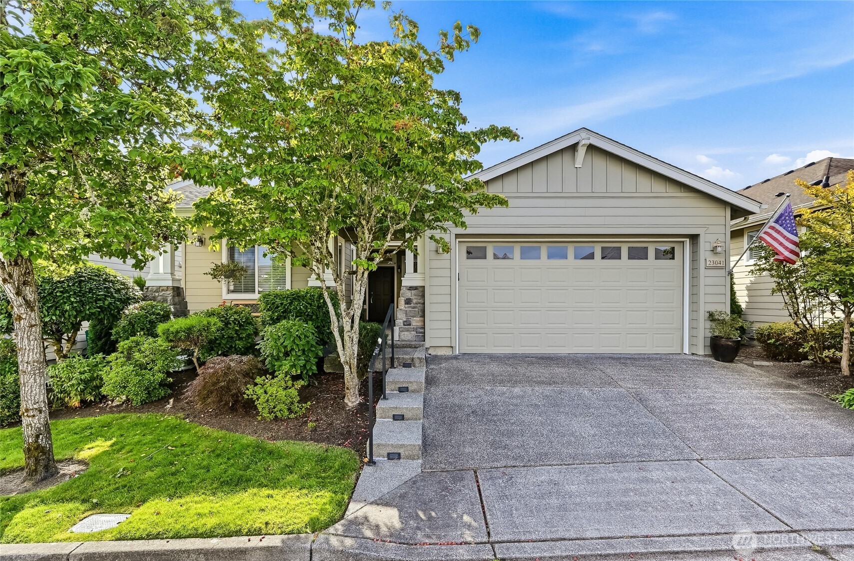 23041 NE 127th Way , Redmond, WA 98053