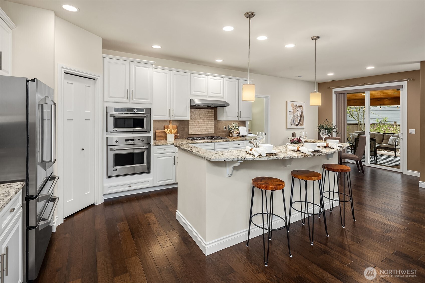 21417 SE 2nd Street , Sammamish, WA 98074