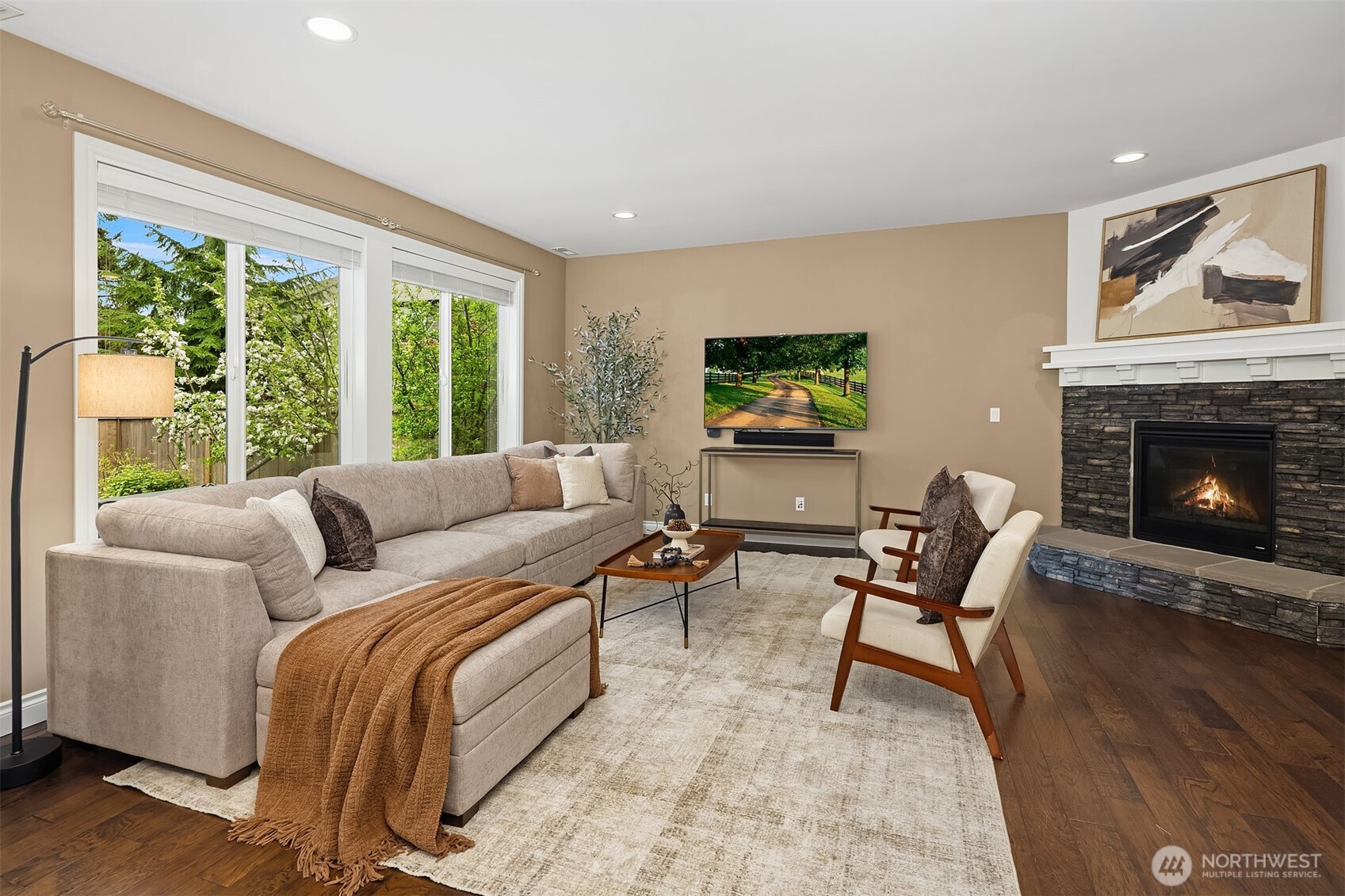 21417 SE 2nd Street , Sammamish, WA 98074