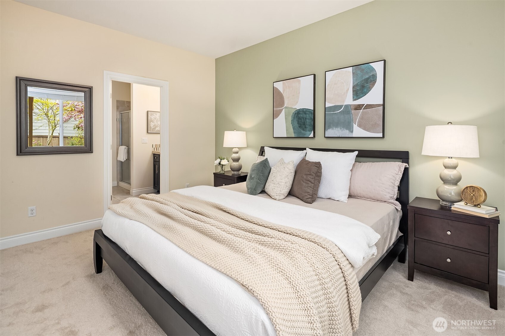 21417 SE 2nd Street , Sammamish, WA 98074