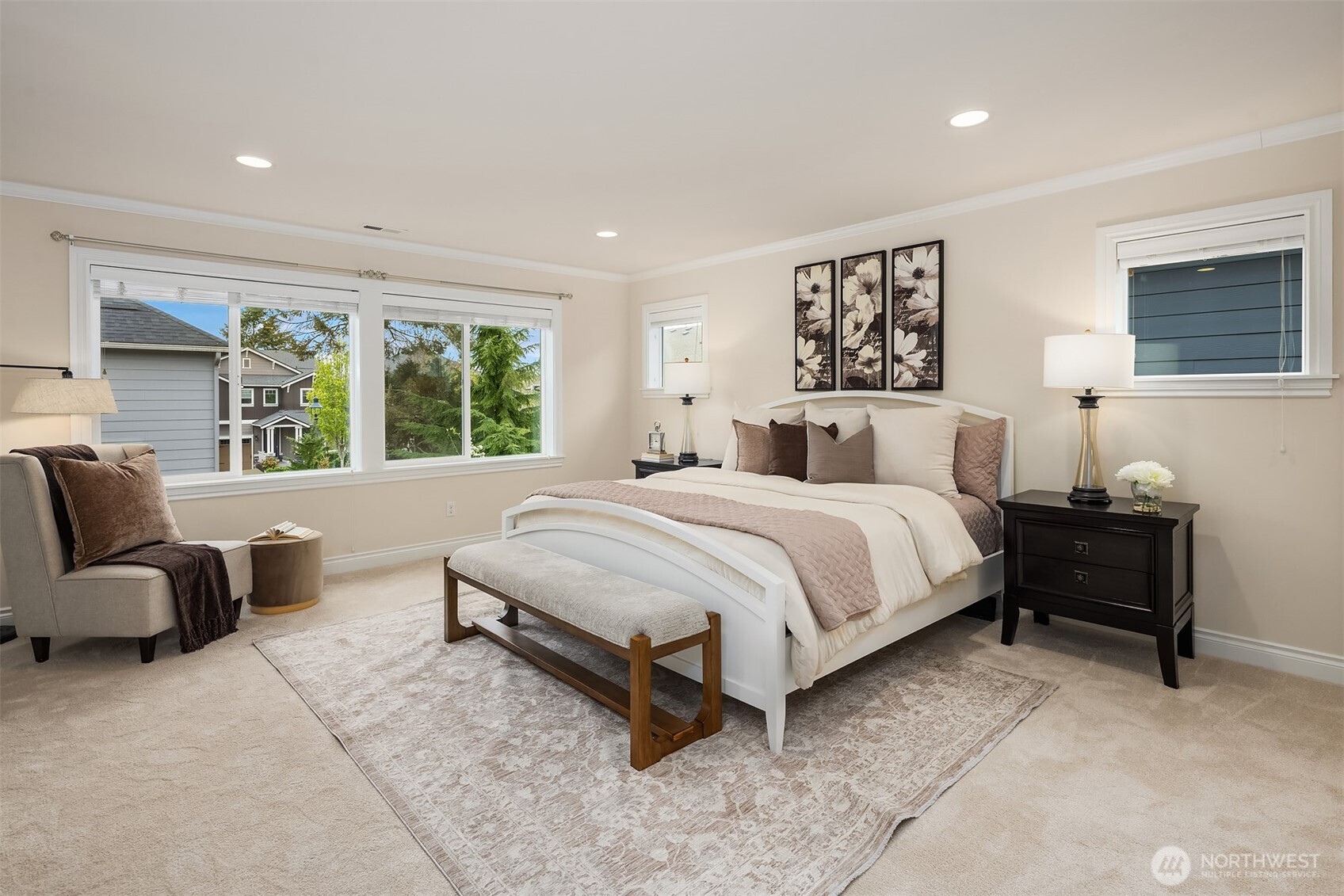 21417 SE 2nd Street , Sammamish, WA 98074