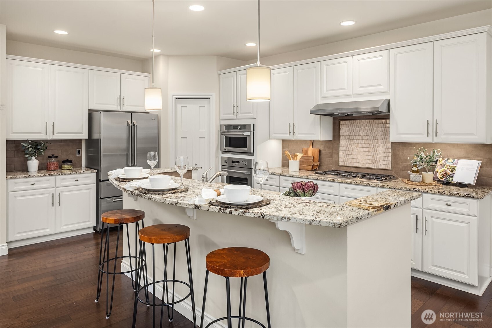 21417 SE 2nd Street , Sammamish, WA 98074