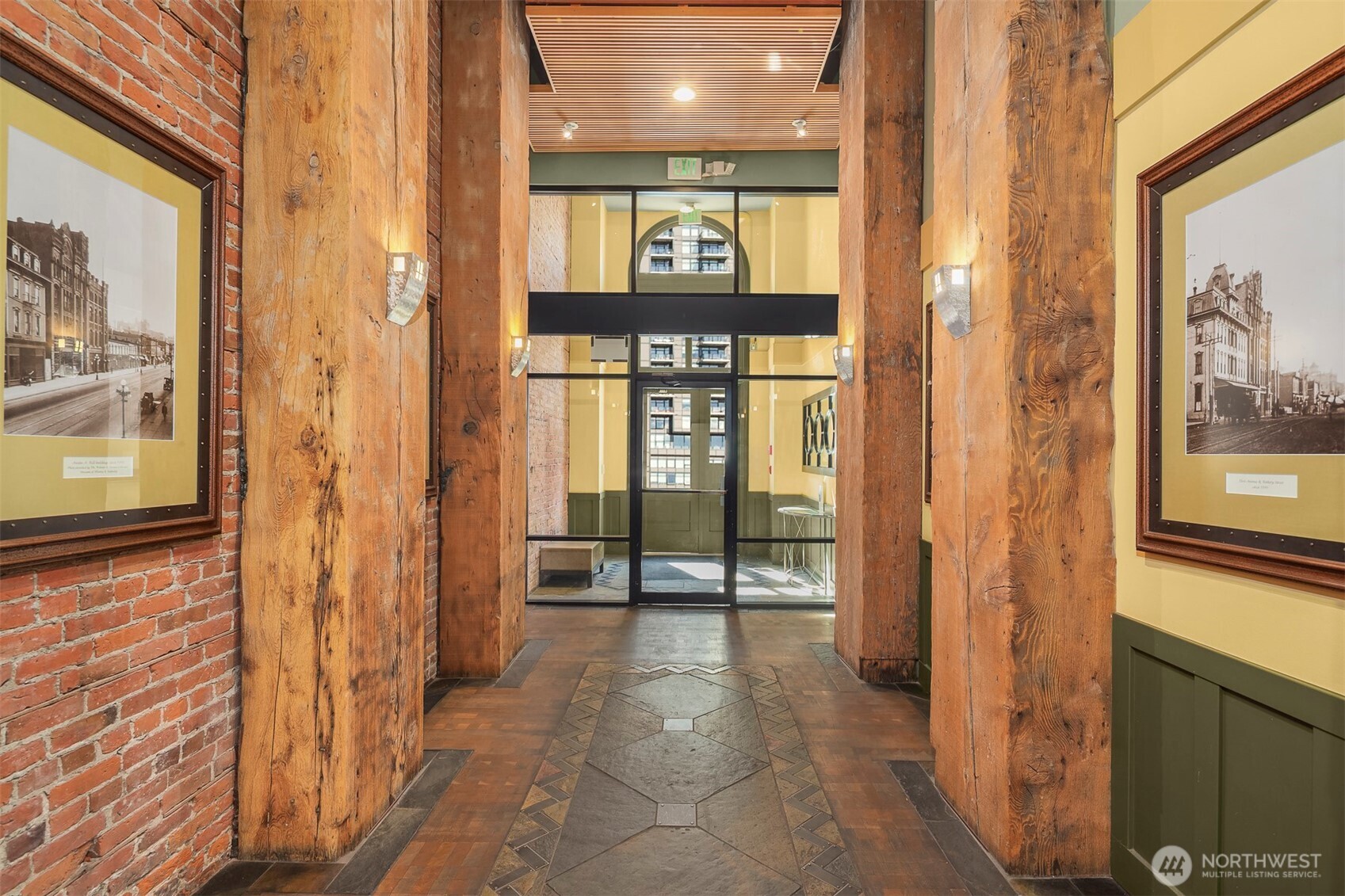 2324 1st Avenue #414, Seattle, WA 98121