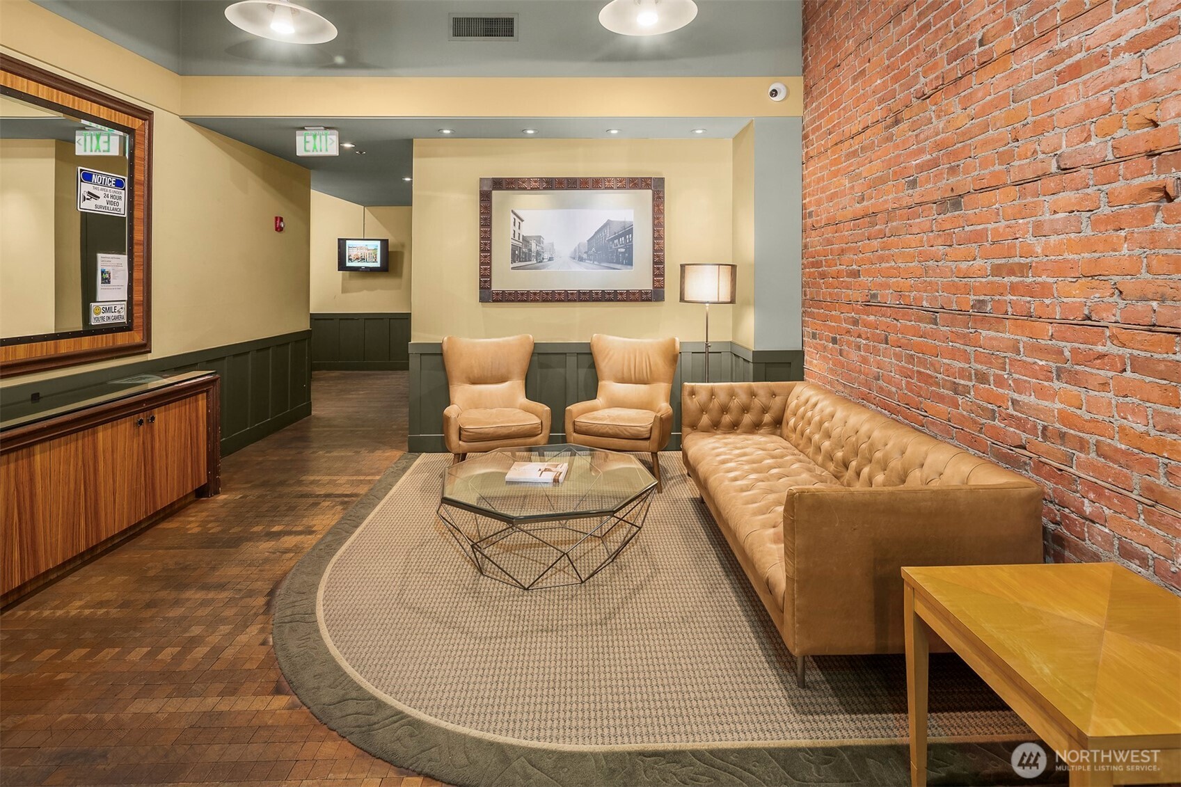 2324 1st Avenue #414, Seattle, WA 98121