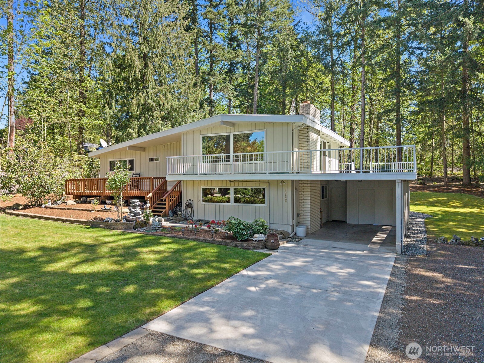 13828 183rd Avenue SE, Renton, WA 98059