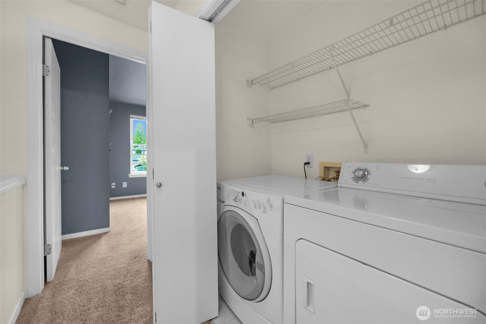 23909 56th Court S #F3, Kent, WA 98032-1748
