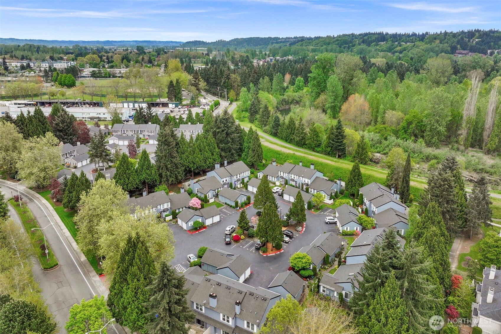 23909 56th Court S #F3, Kent, WA 98032-1748