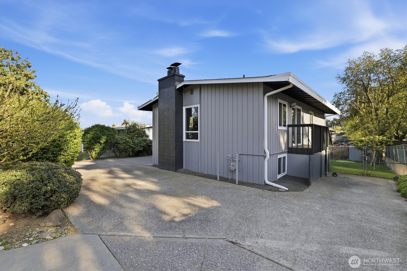 4041 S 150th Street , Tukwila, WA 98188