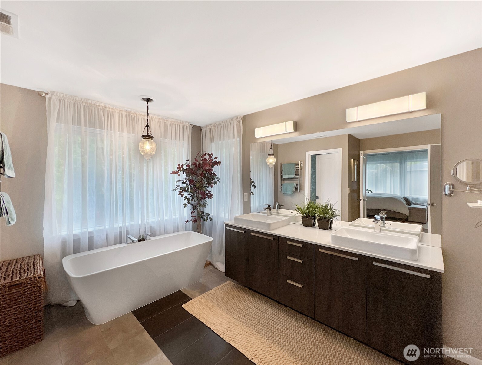 24834 237th Lane SE, Maple Valley, WA 98038