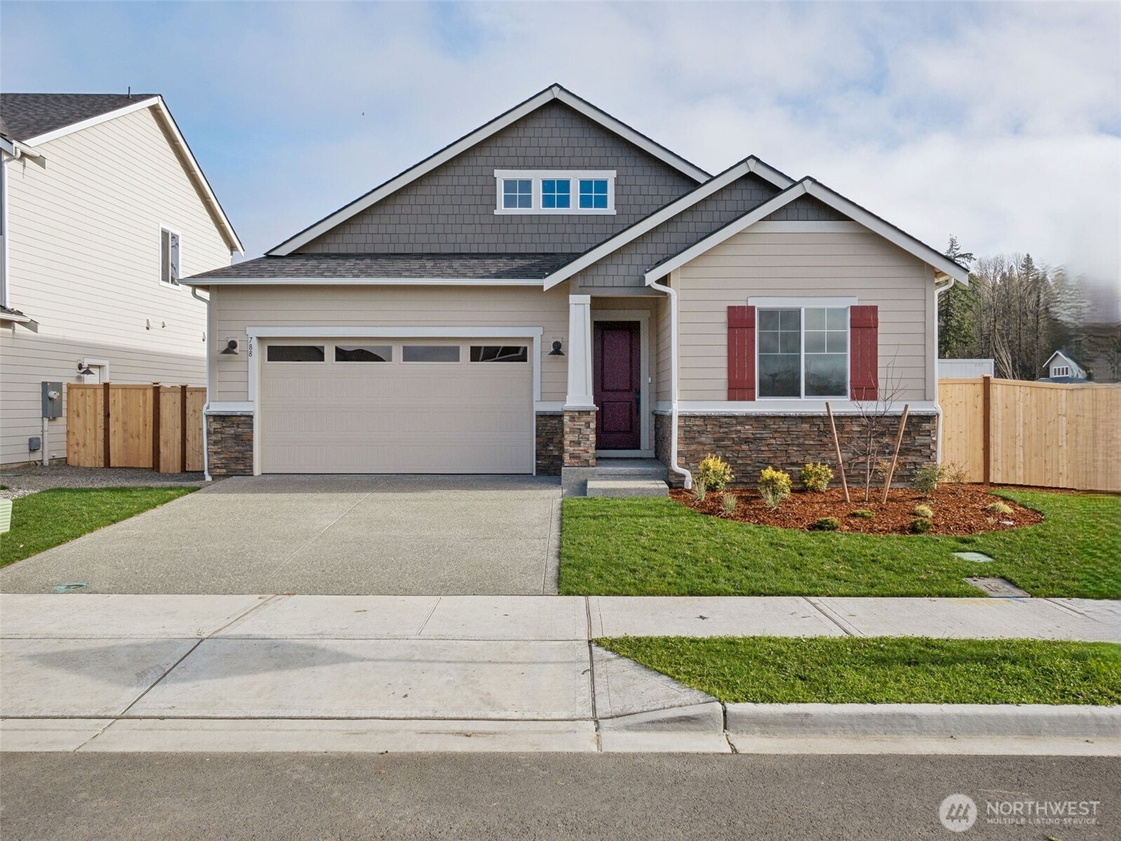 788 S Davis Street #108, Buckley, WA 98321