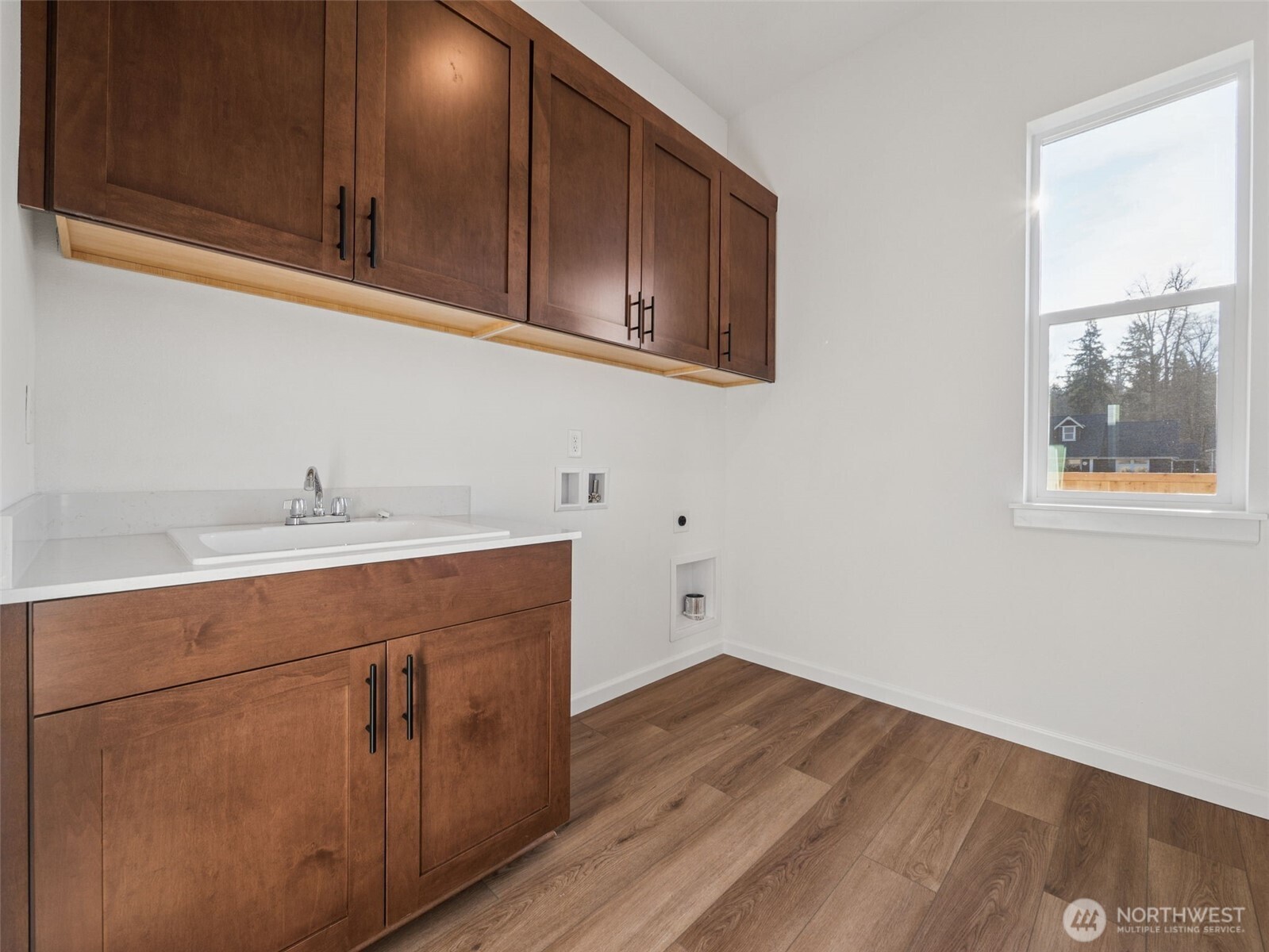 788 S Davis Street #108, Buckley, WA 98321