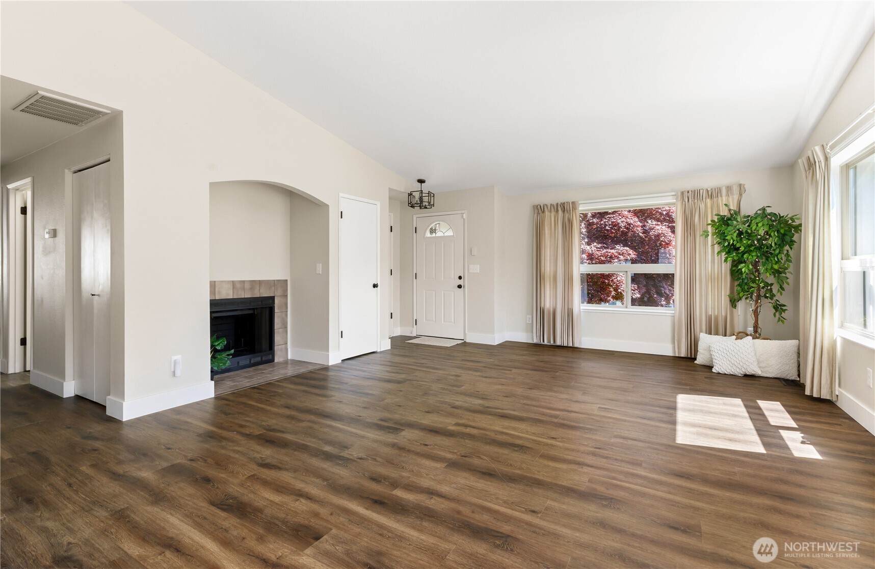 4114 Kingsway , Anacortes, WA 98221