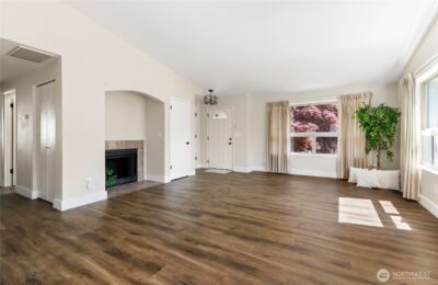 4114 Kingsway , Anacortes, WA 98221 - Photo 8