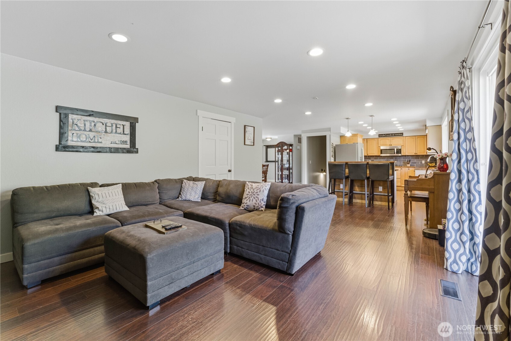 5958 Pioneer Drive , Cashmere, WA 98815