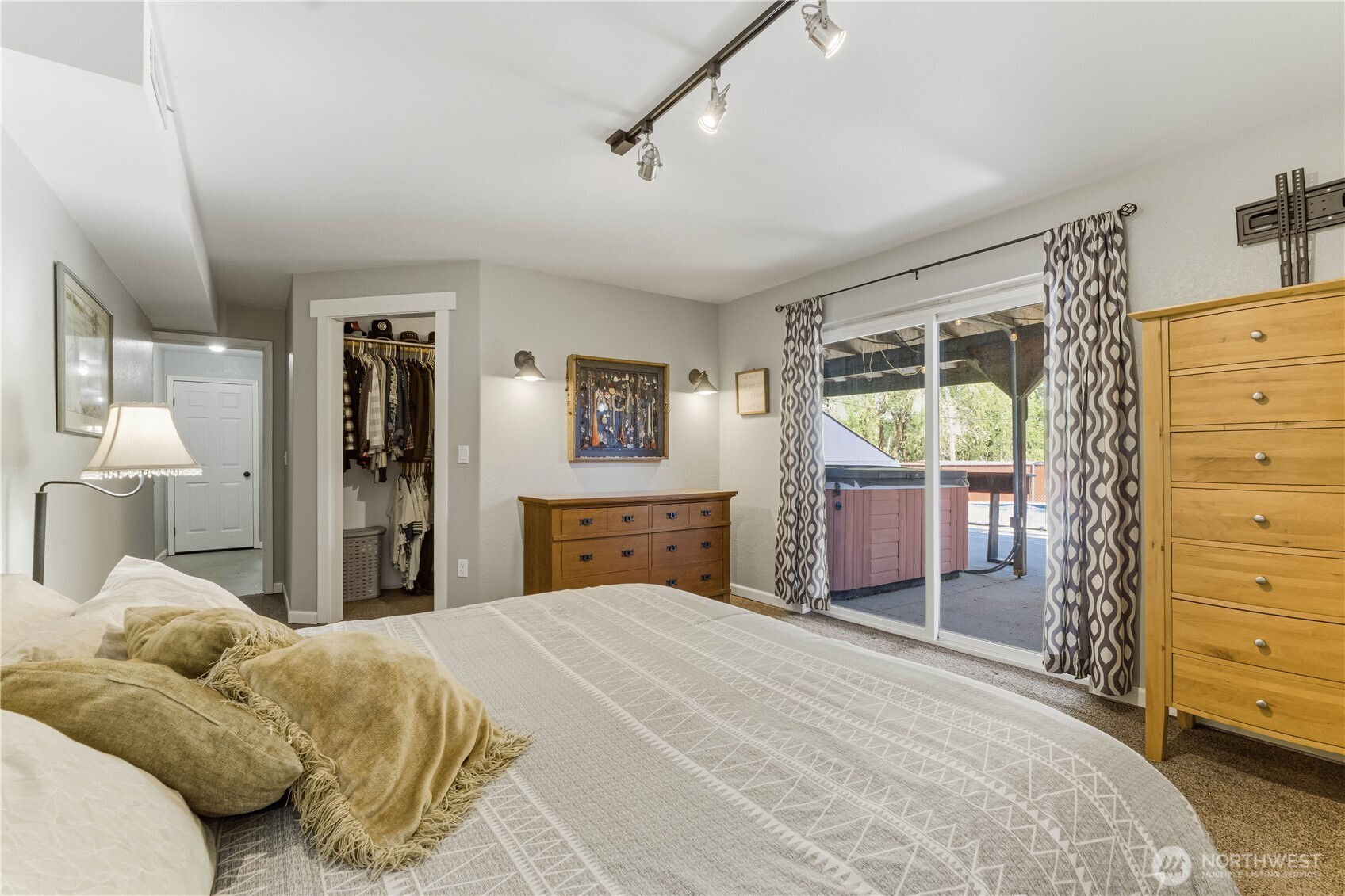 5958 Pioneer Drive , Cashmere, WA 98815