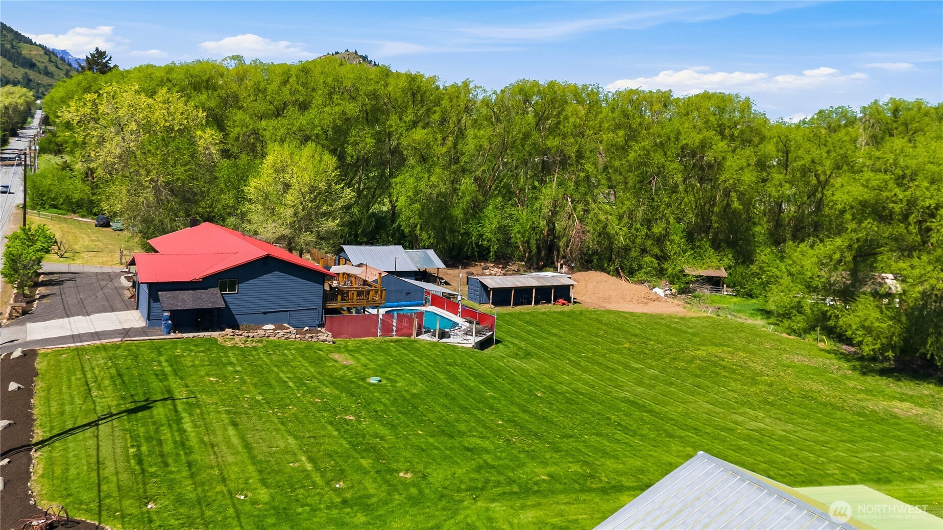 5958 Pioneer Drive , Cashmere, WA 98815