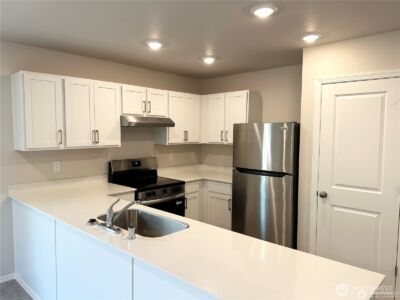 14025 198th Street East , Graham, WA 98338 - Photo 5