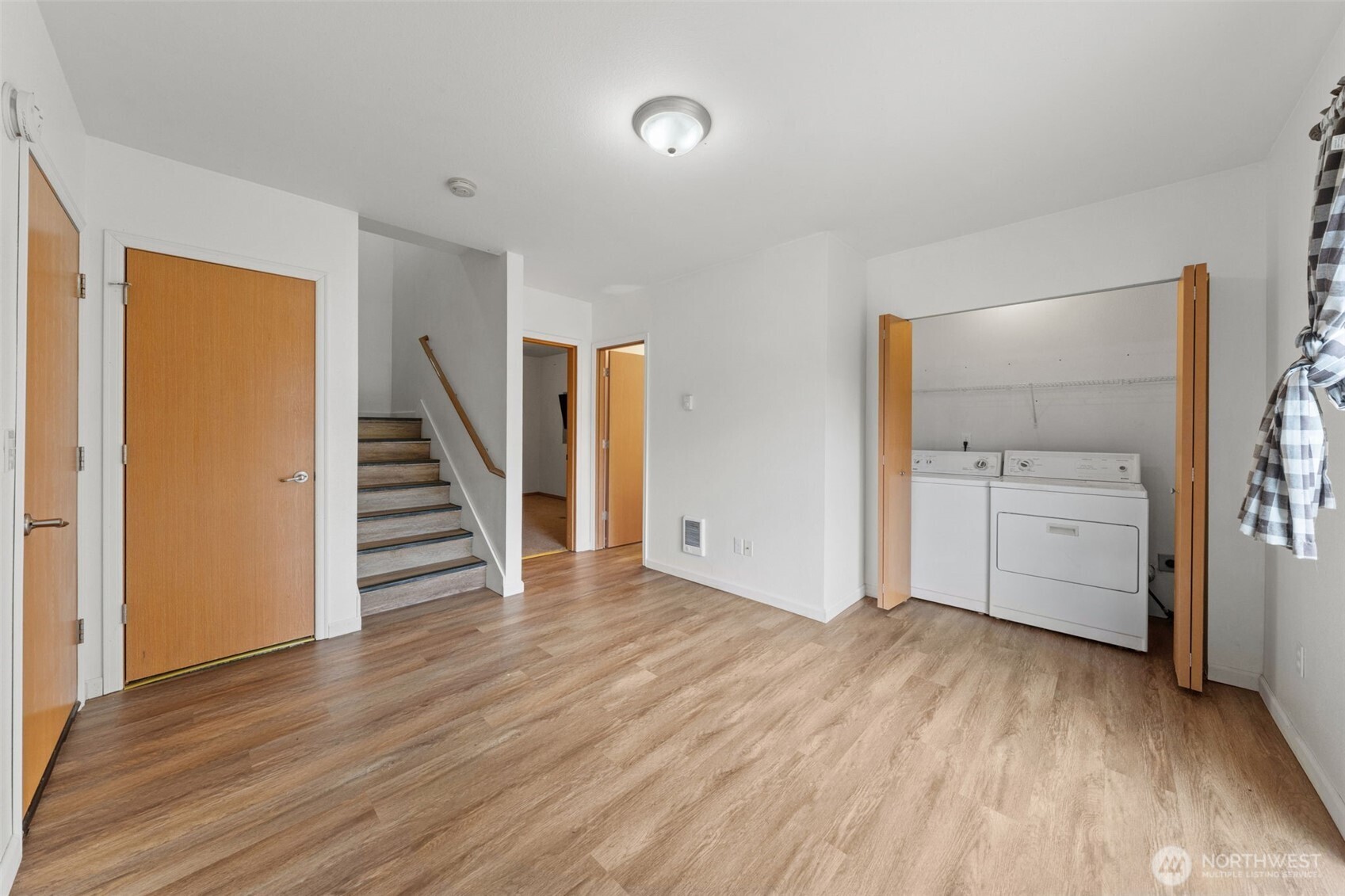 8747 Mariana Court SE, Yelm, WA 98597