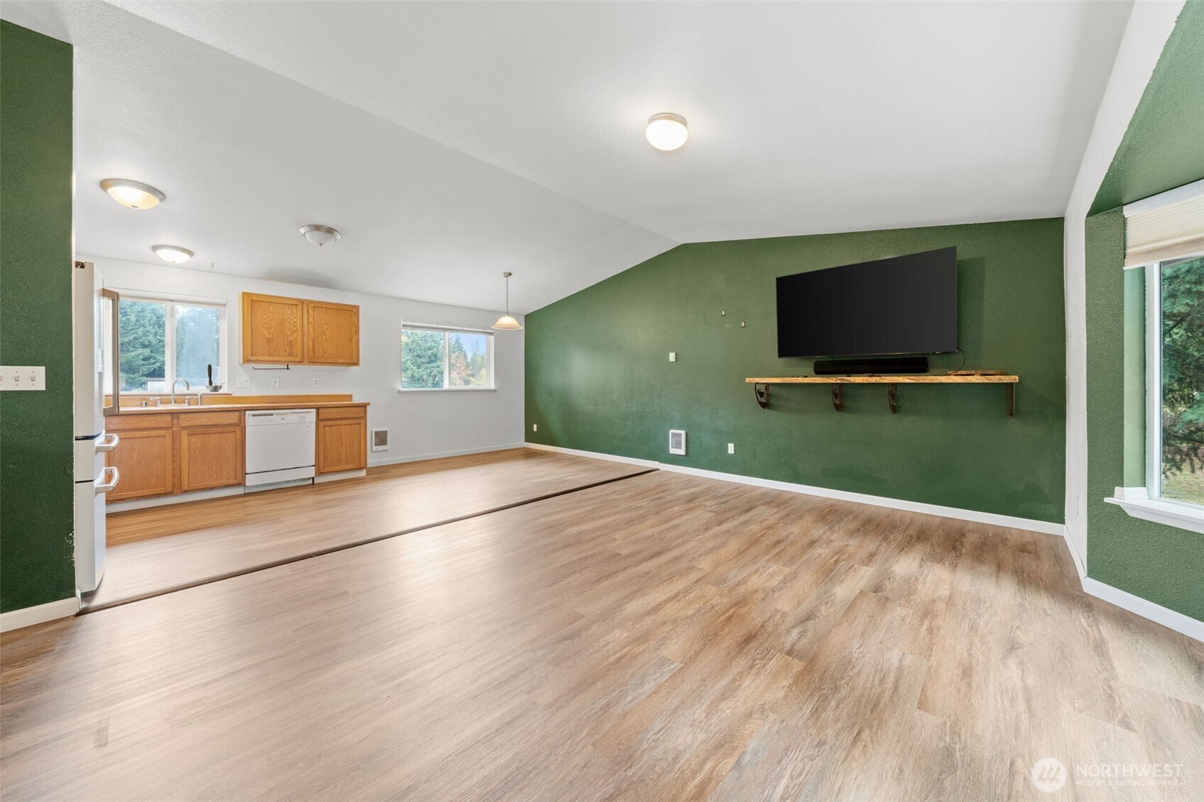 8747 Mariana Court SE, Yelm, WA 98597