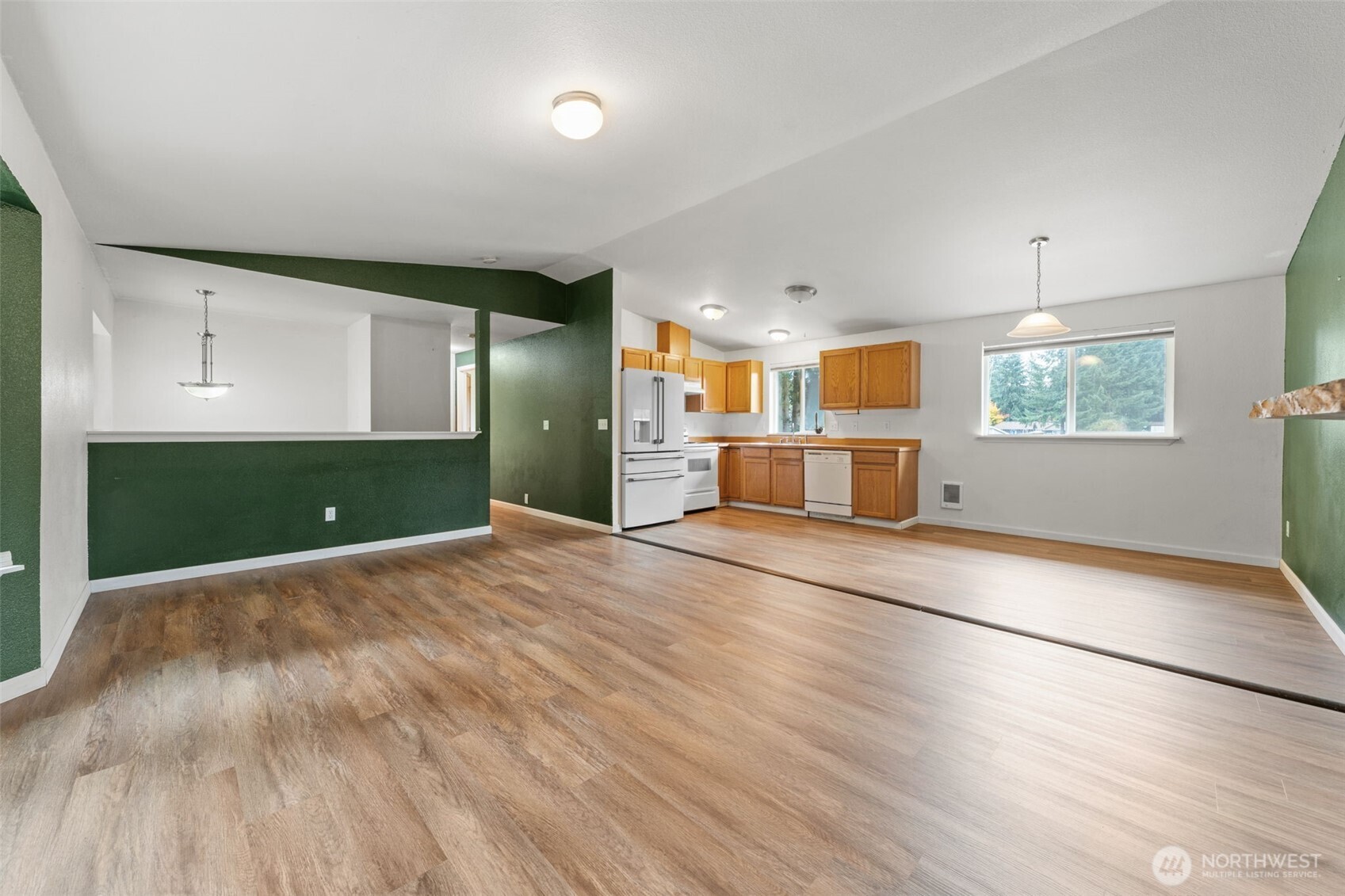 8747 Mariana Court SE, Yelm, WA 98597