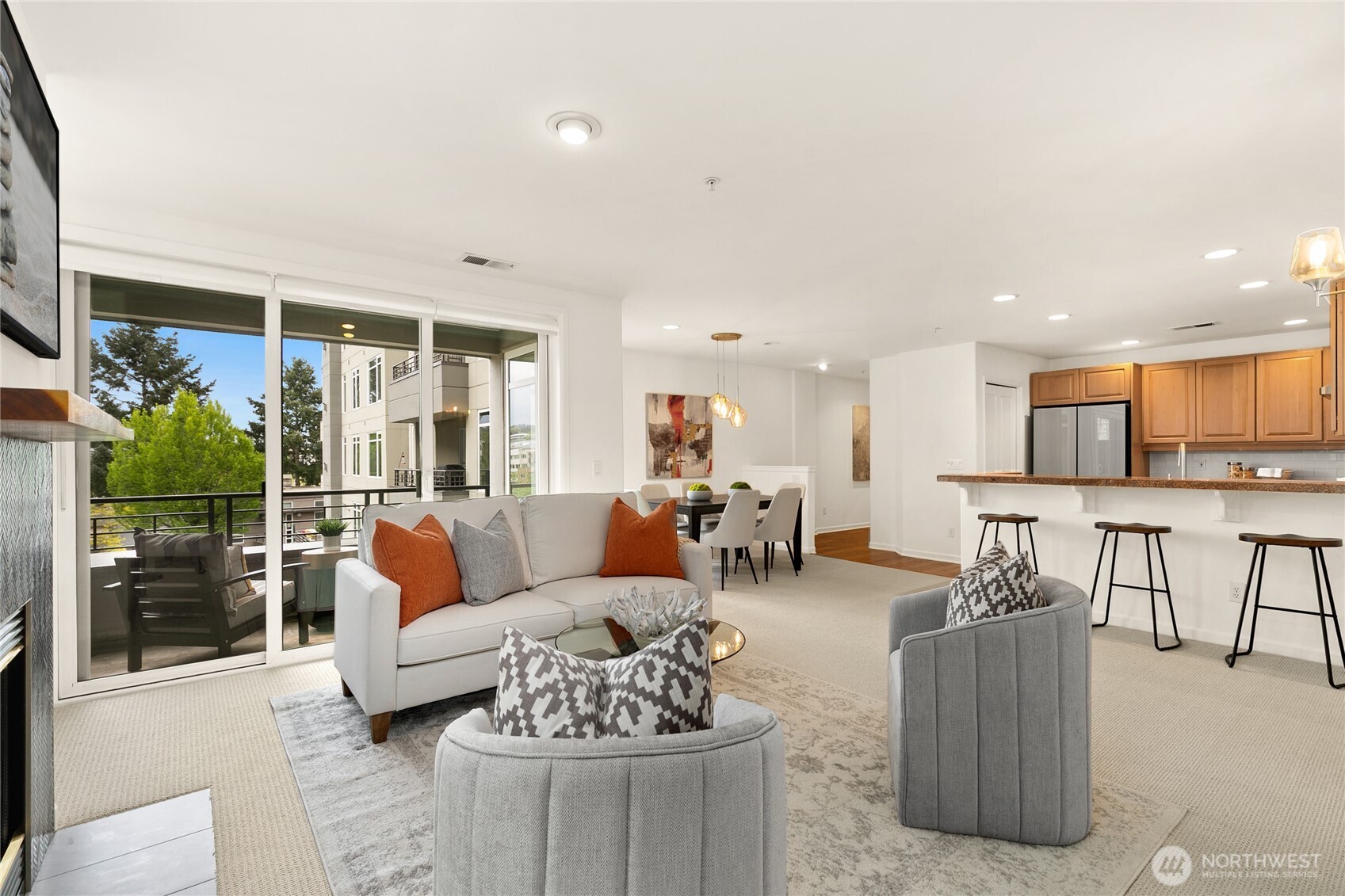 225 4th Avenue #A309, Kirkland, WA 98033
