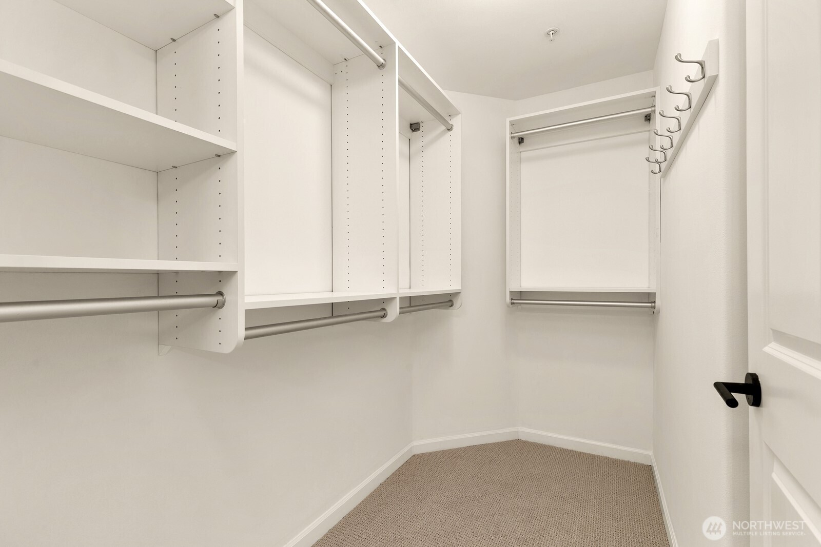 225 4th Avenue #A309, Kirkland, WA 98033