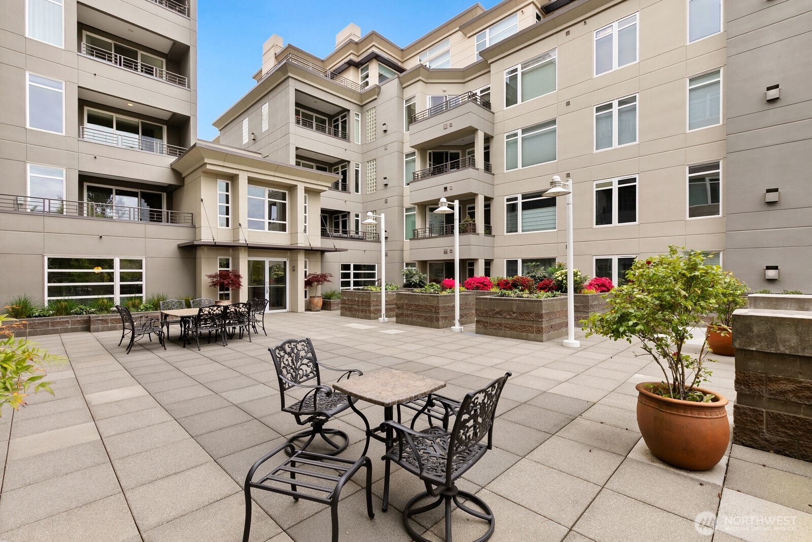 225 4th Avenue #A309, Kirkland, WA 98033