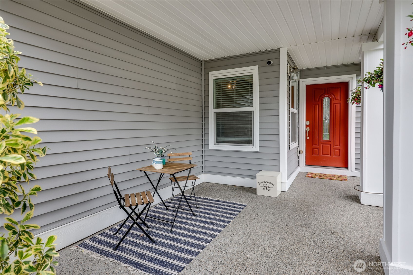 2731 SW Jabirin Way , Port Orchard, WA 98367