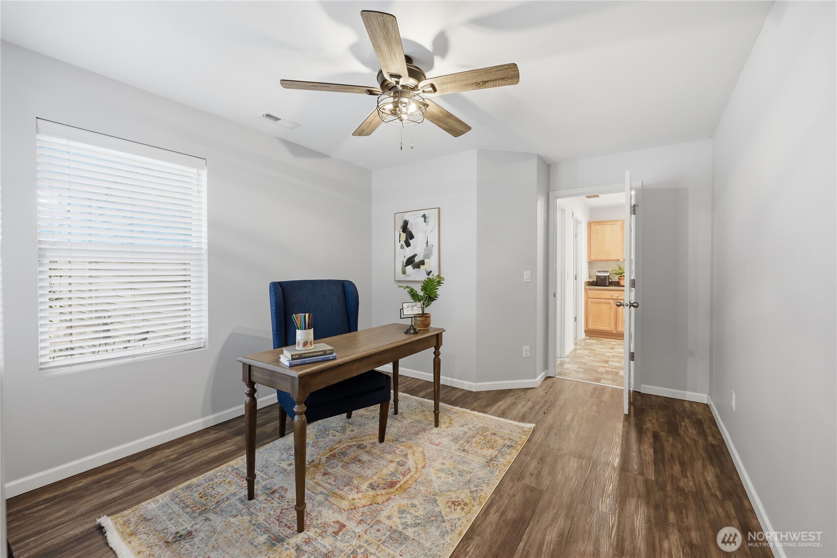 2731 SW Jabirin Way , Port Orchard, WA 98367