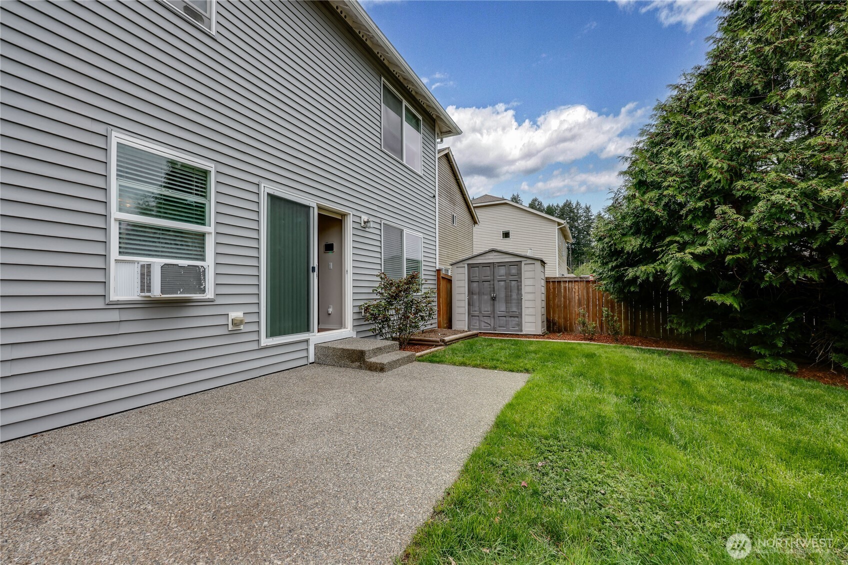 2731 SW Jabirin Way , Port Orchard, WA 98367