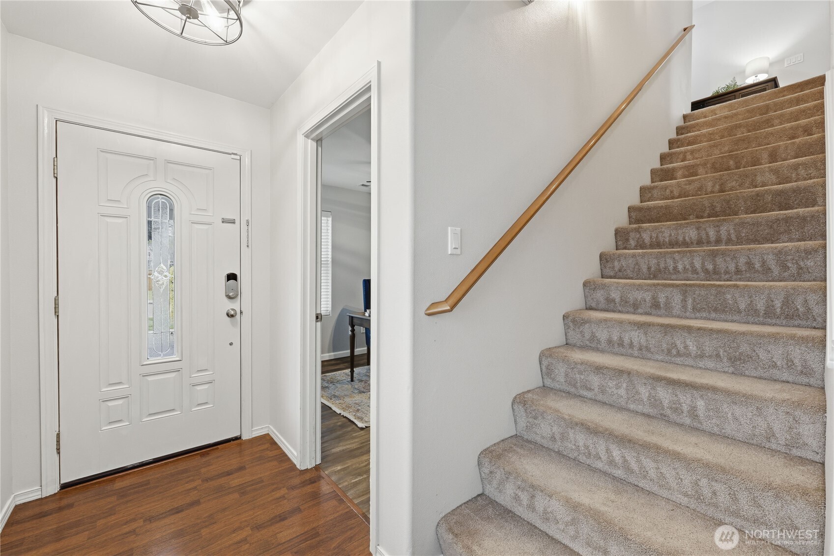 2731 SW Jabirin Way , Port Orchard, WA 98367