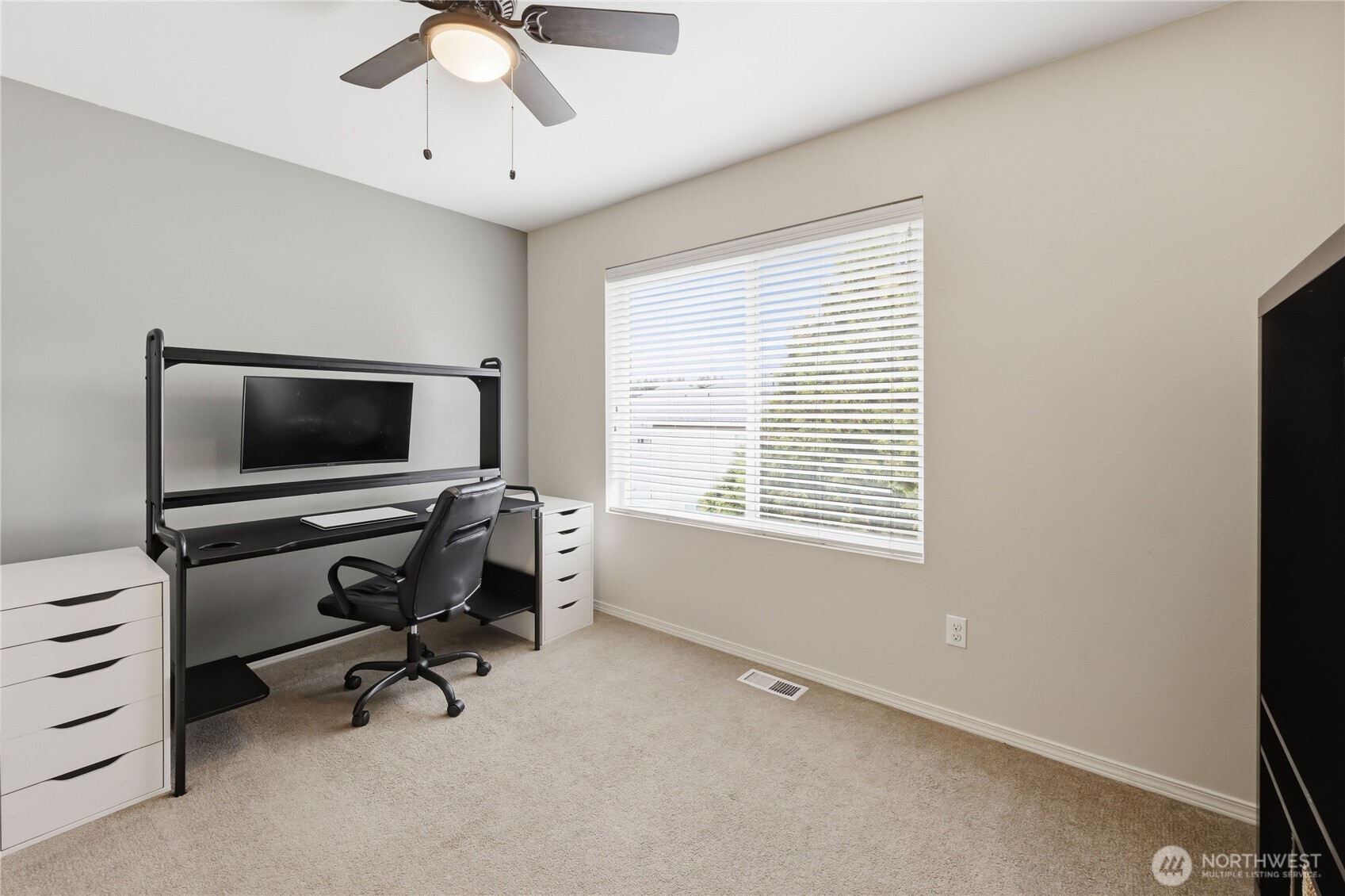 2731 SW Jabirin Way , Port Orchard, WA 98367
