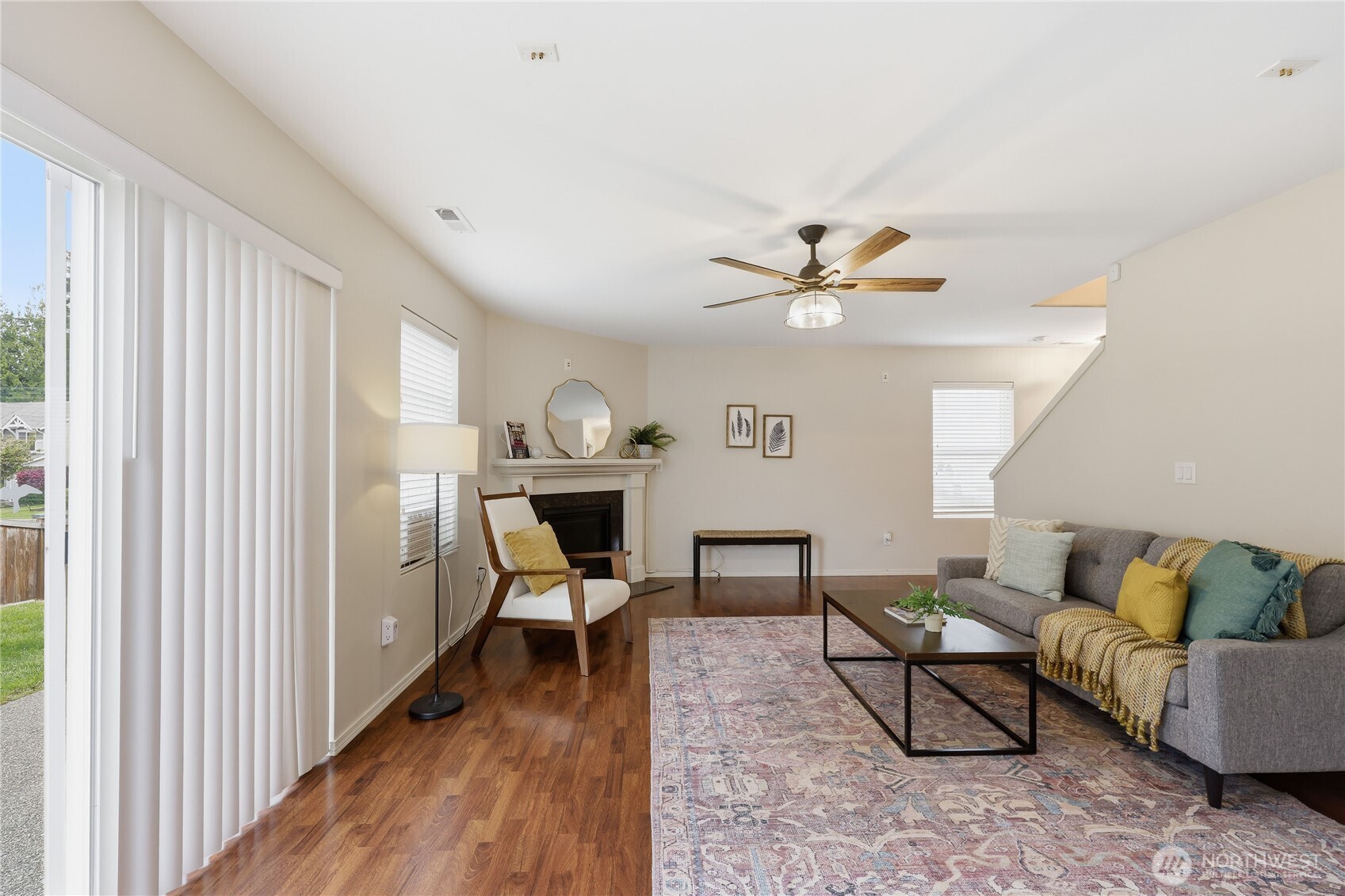 2731 SW Jabirin Way , Port Orchard, WA 98367