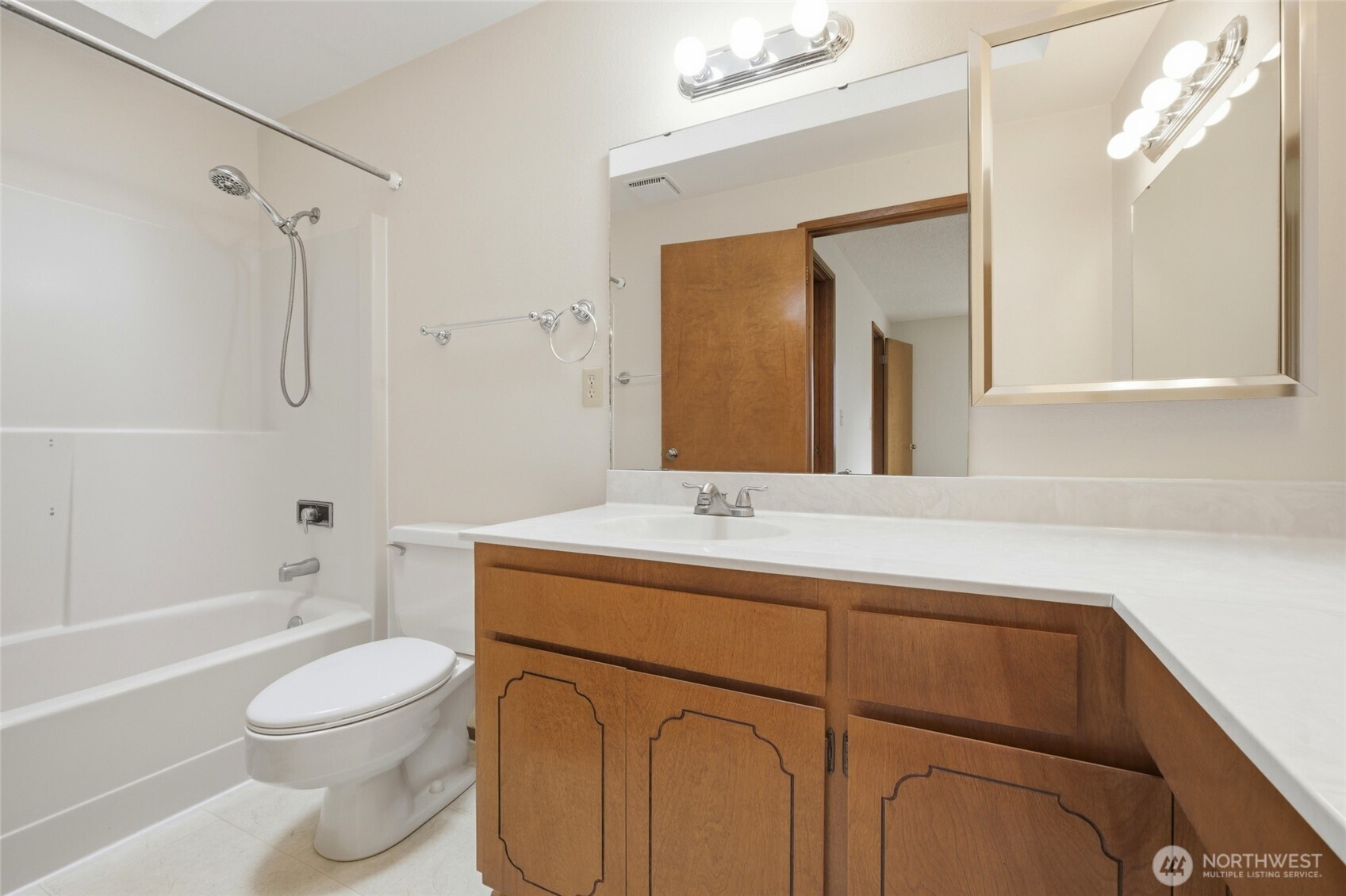707 Wily Street NW, Olympia, WA 98502