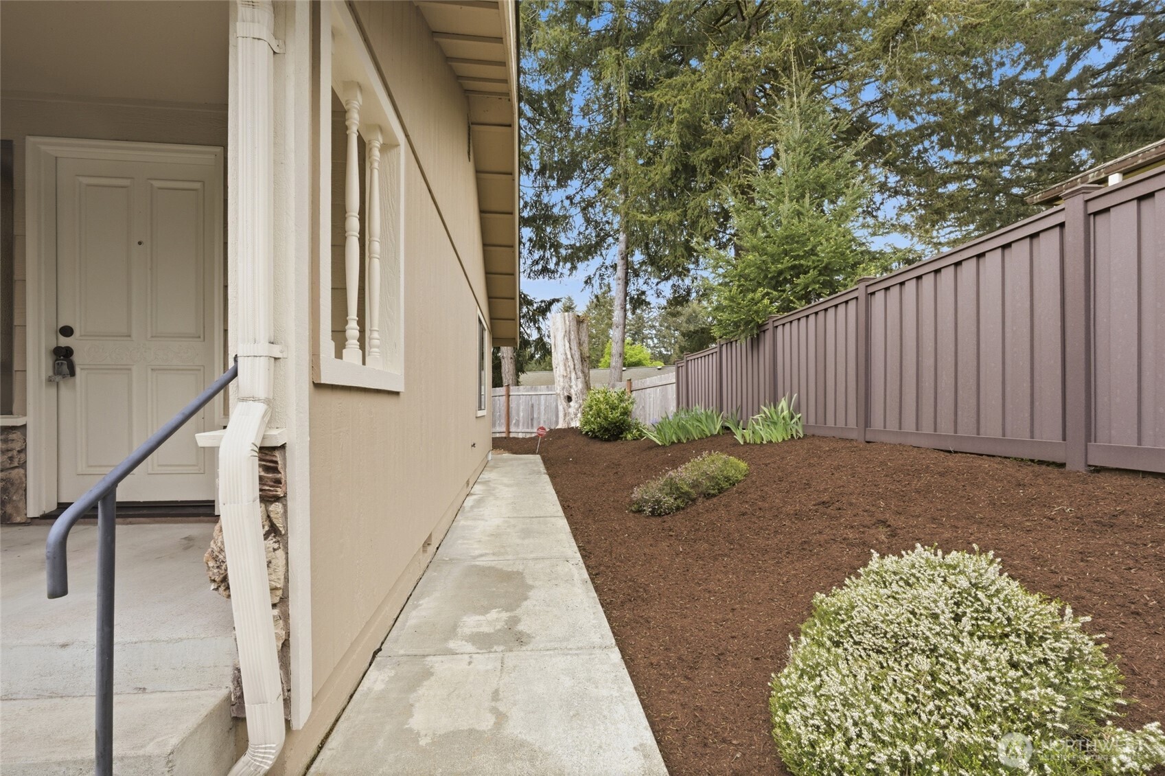 707 Wily Street NW, Olympia, WA 98502