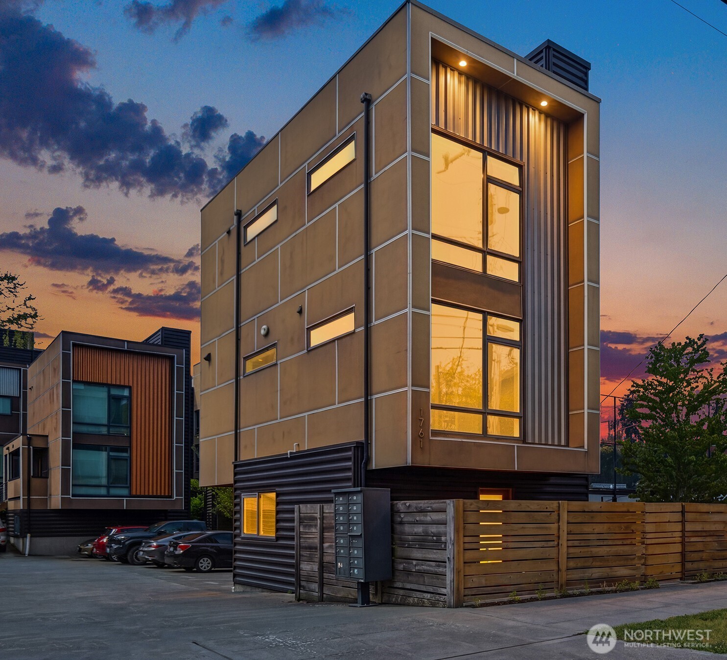 1761 20th Avenue S, Seattle, WA 98144
