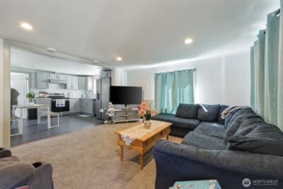 8235 E B Street , Tacoma, WA 98404 - Photo 8