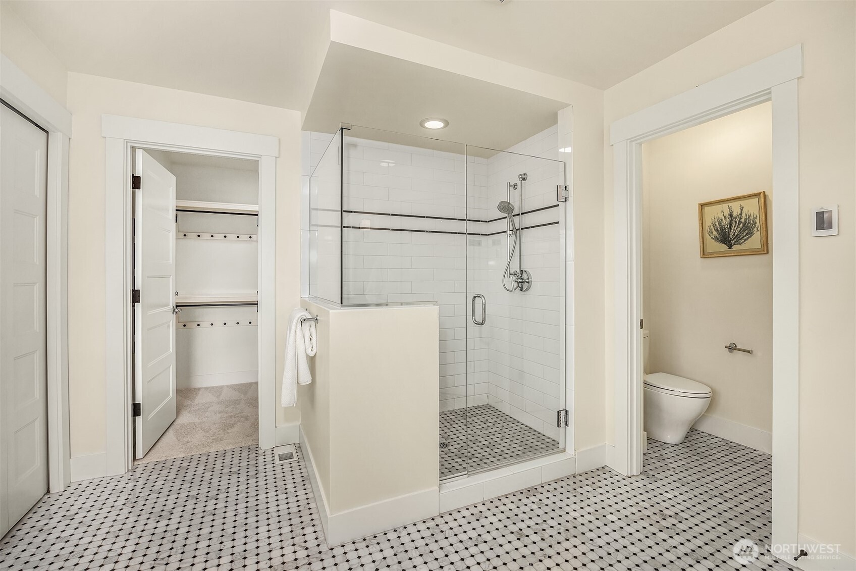 1447 26th Avenue NE, Issaquah, WA 98029