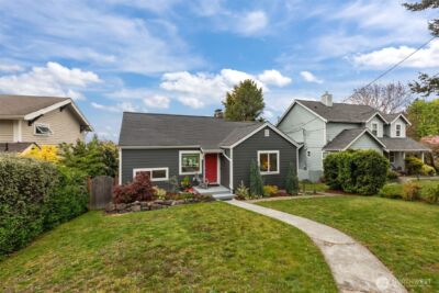 8450 E Side Drive NE, Tacoma, WA 98422 - Photo 3