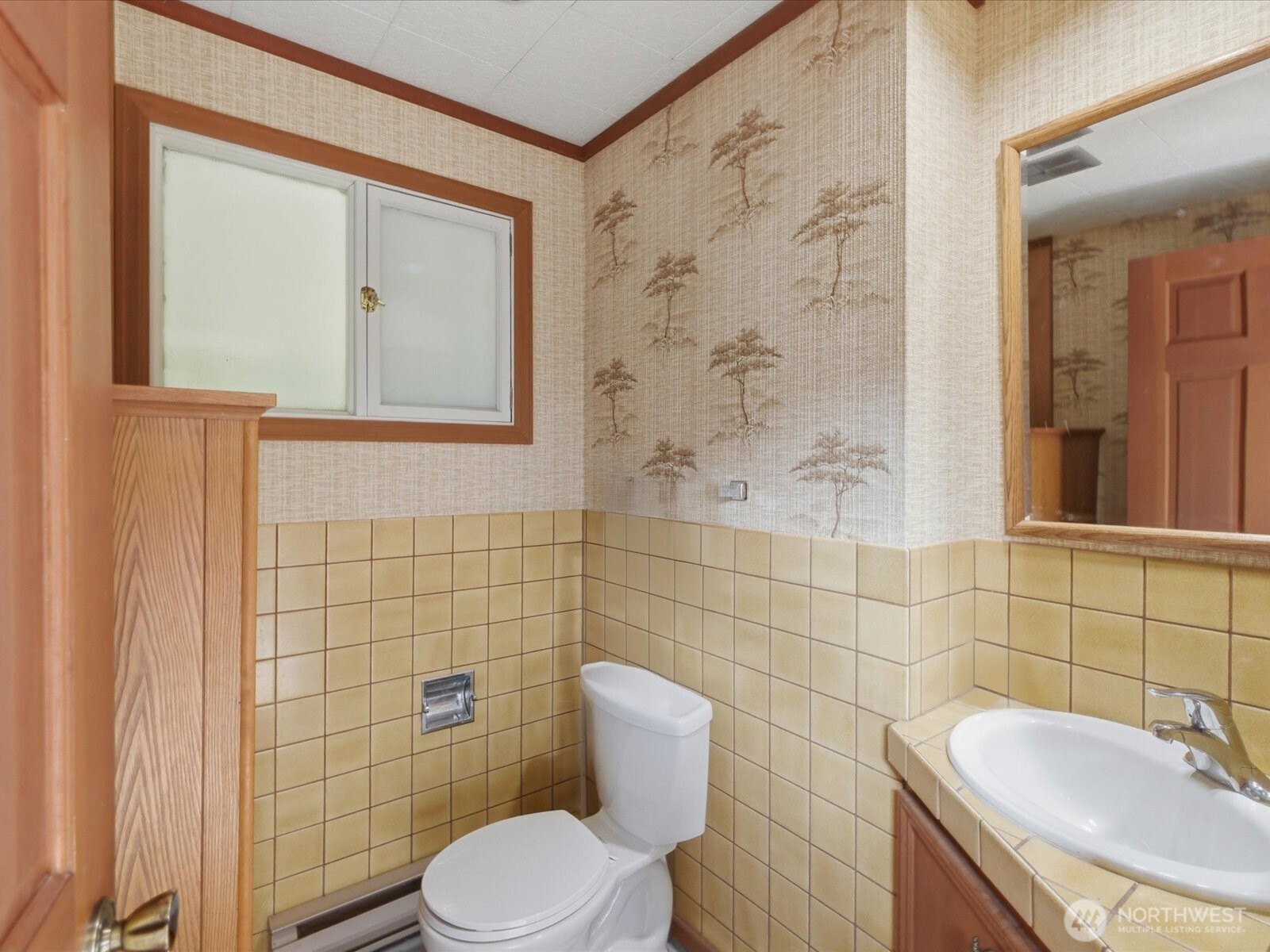 1302 E Lakeshore Drive , Lake Stevens, WA 98258