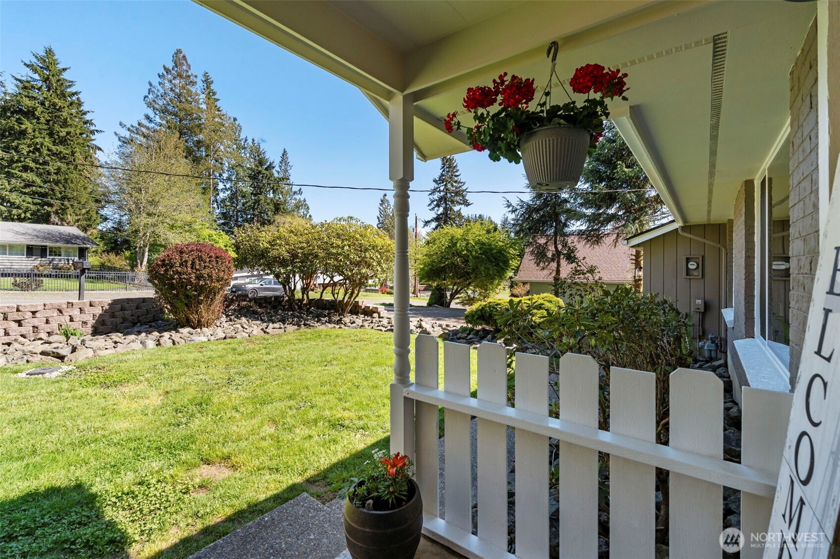 631 N 6th Street , Montesano, WA 98563