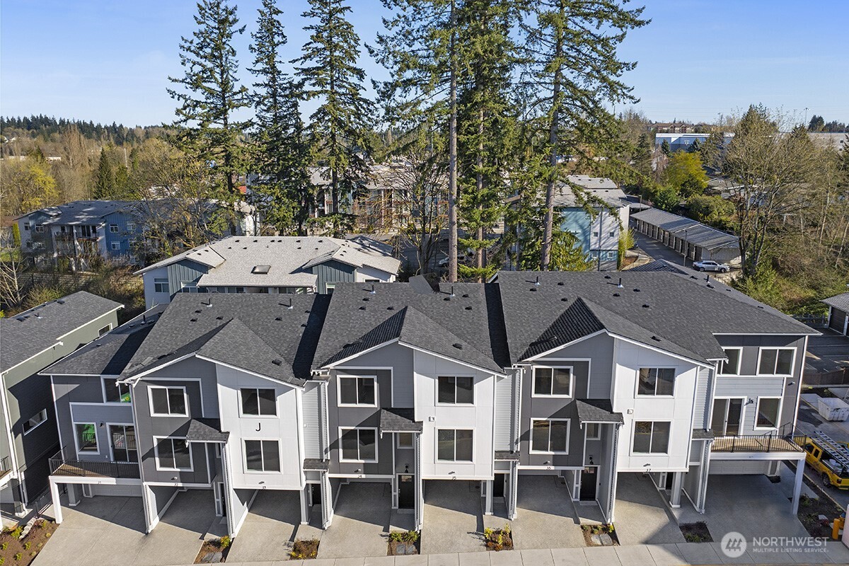 16823 Alder Way #J7, Lynnwood, WA 98037