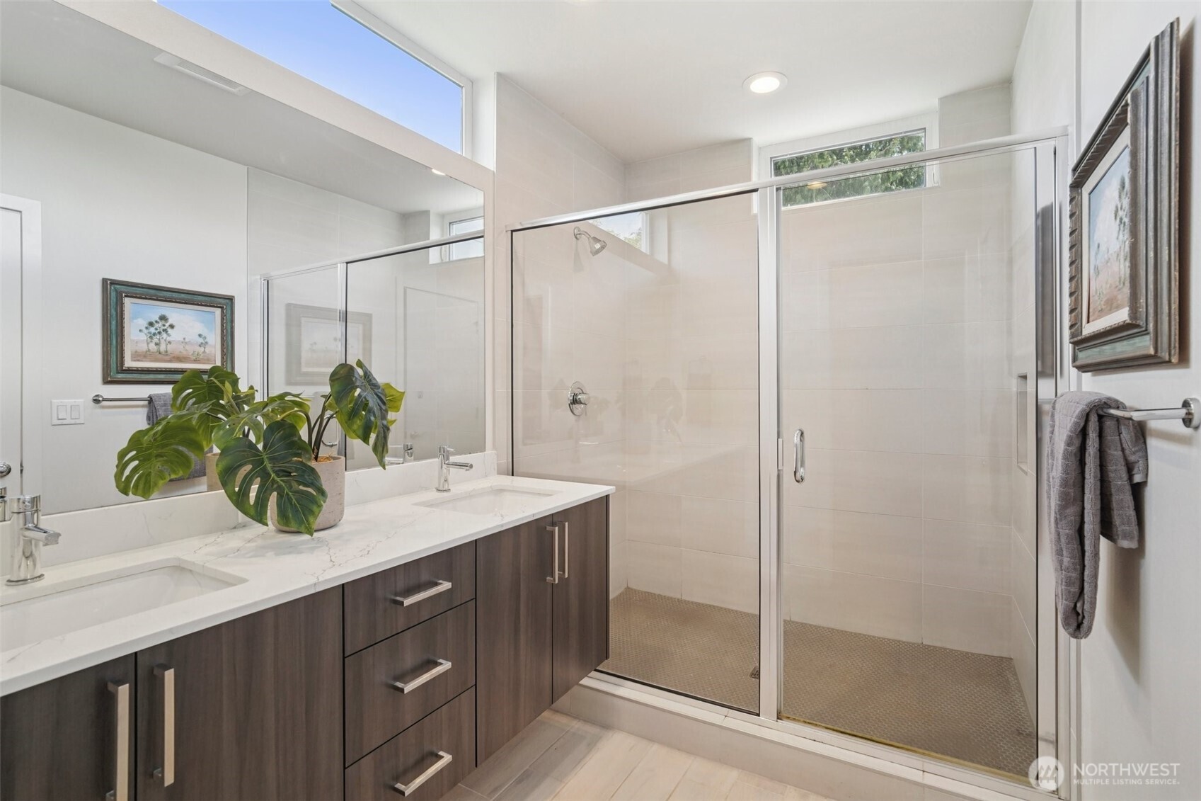 9032 14th Avenue NW #D, Seattle, WA 98117-3407