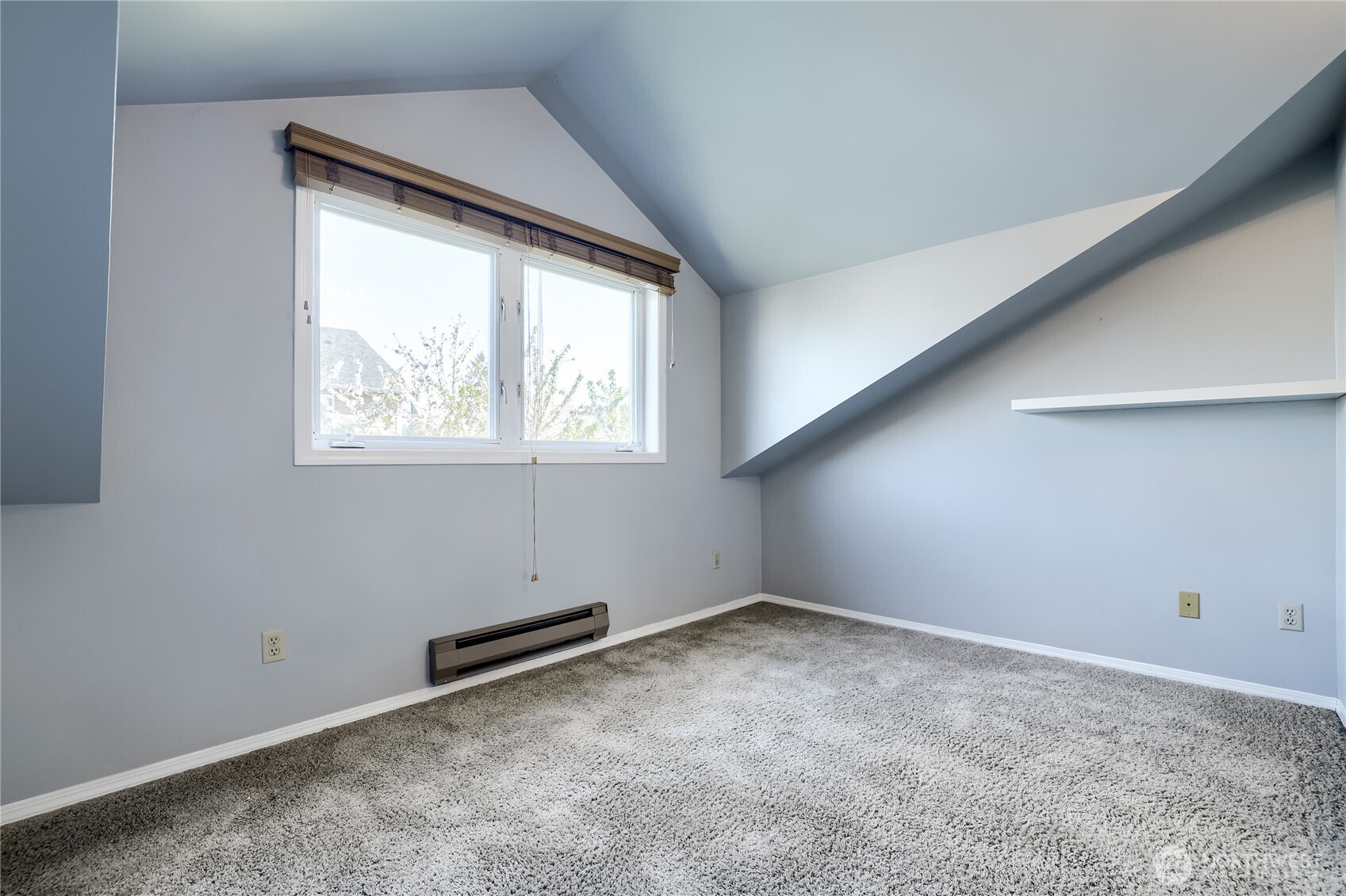 806 NW 52nd Street , Seattle, WA 98107