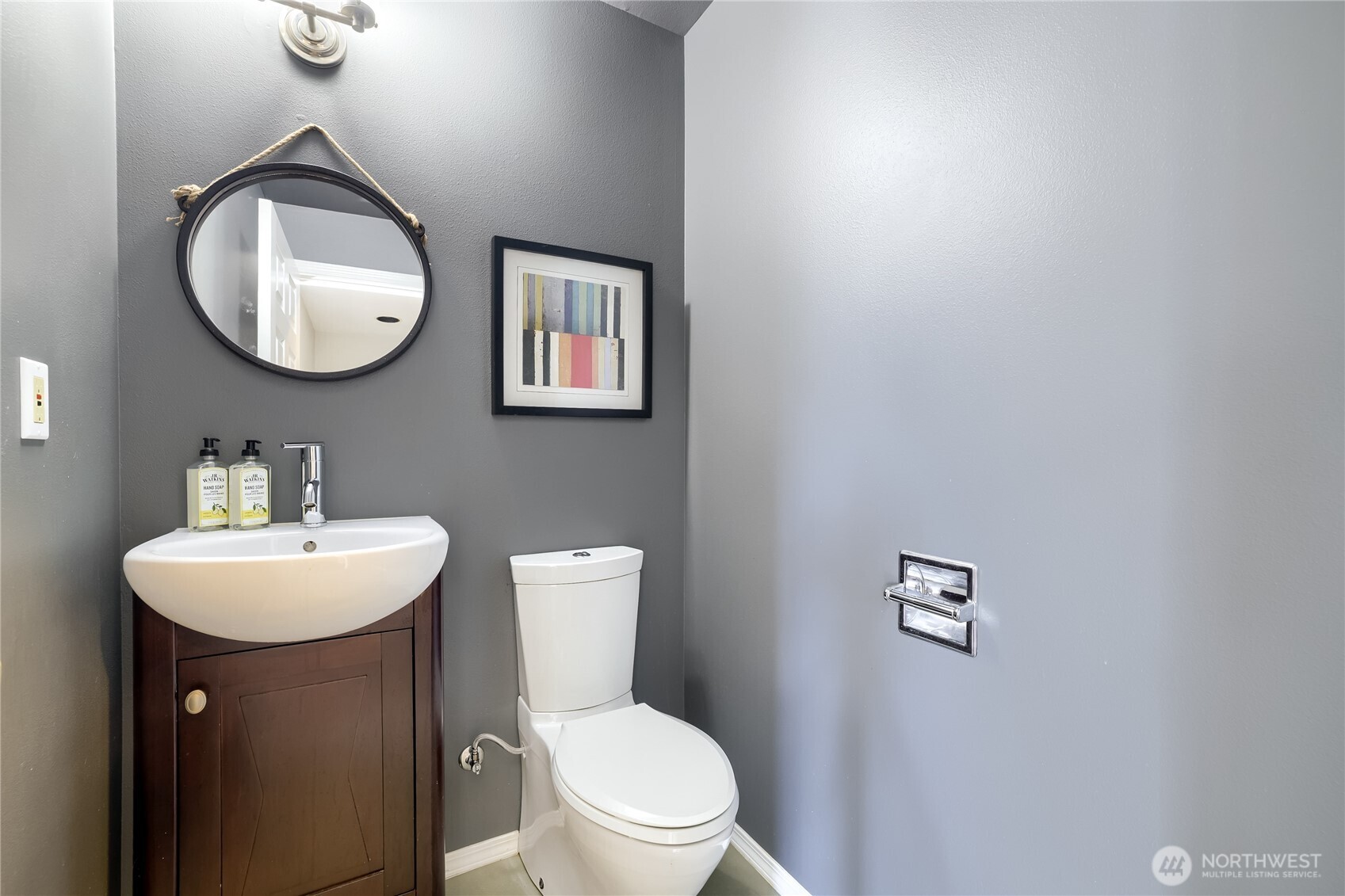 806 NW 52nd Street , Seattle, WA 98107