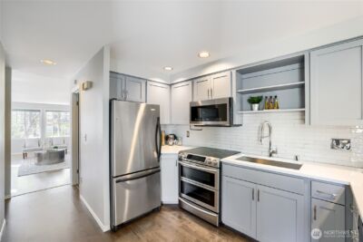 806 NW 52nd Street , Seattle, WA 98107 - Photo 10
