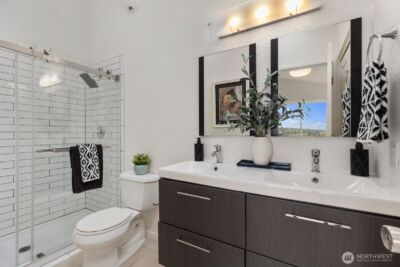 411 Cedar Ave S, Renton, WA 98057 - Photo 25