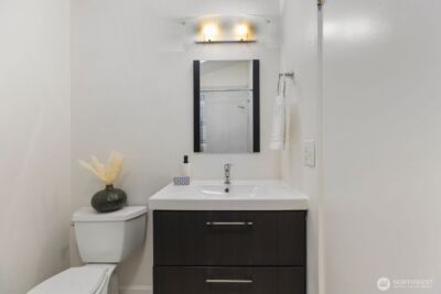411 Cedar Ave S, Renton, WA 98057 - Photo 27