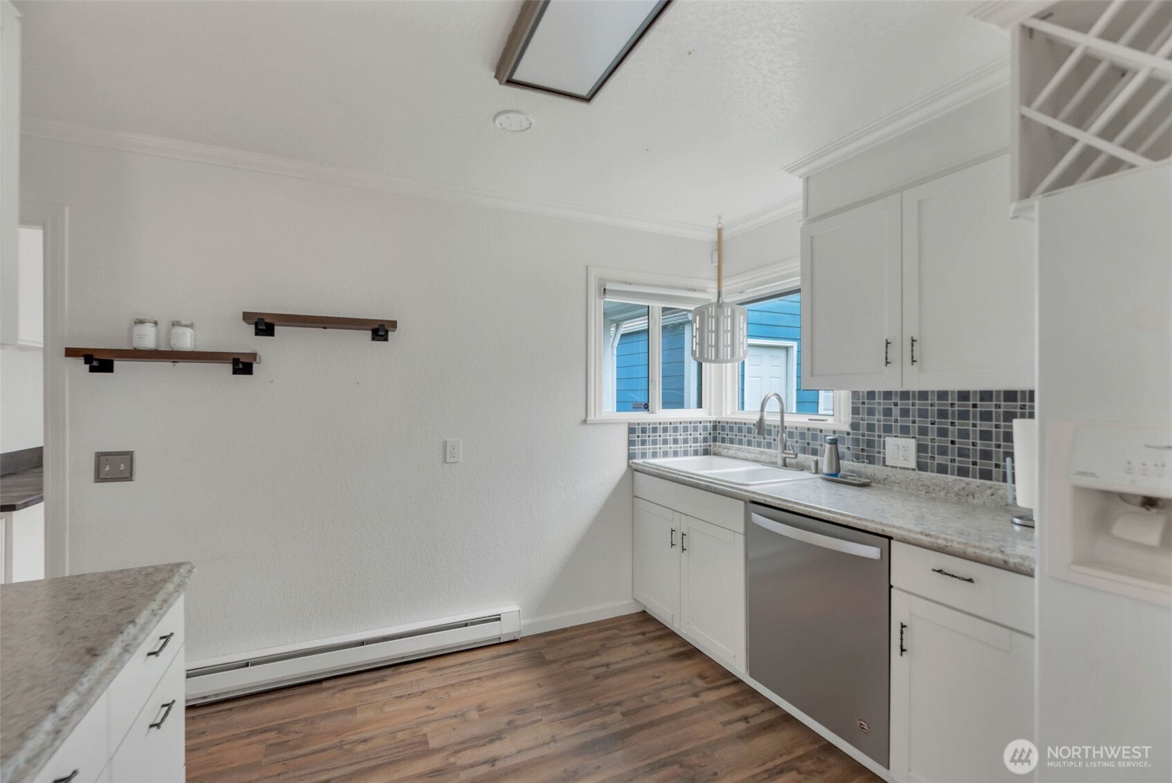 2916 Robin Avenue , Bremerton, WA 98310